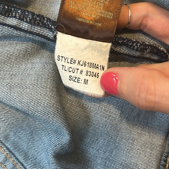 Kut from the Kloth Amelia Jean Jacket - Picture 15 of 16